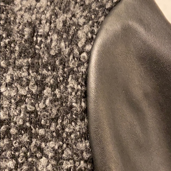 Bailey 44 Boucle Knit Jacket Leather Sleeve Small - Picture 3 of 5